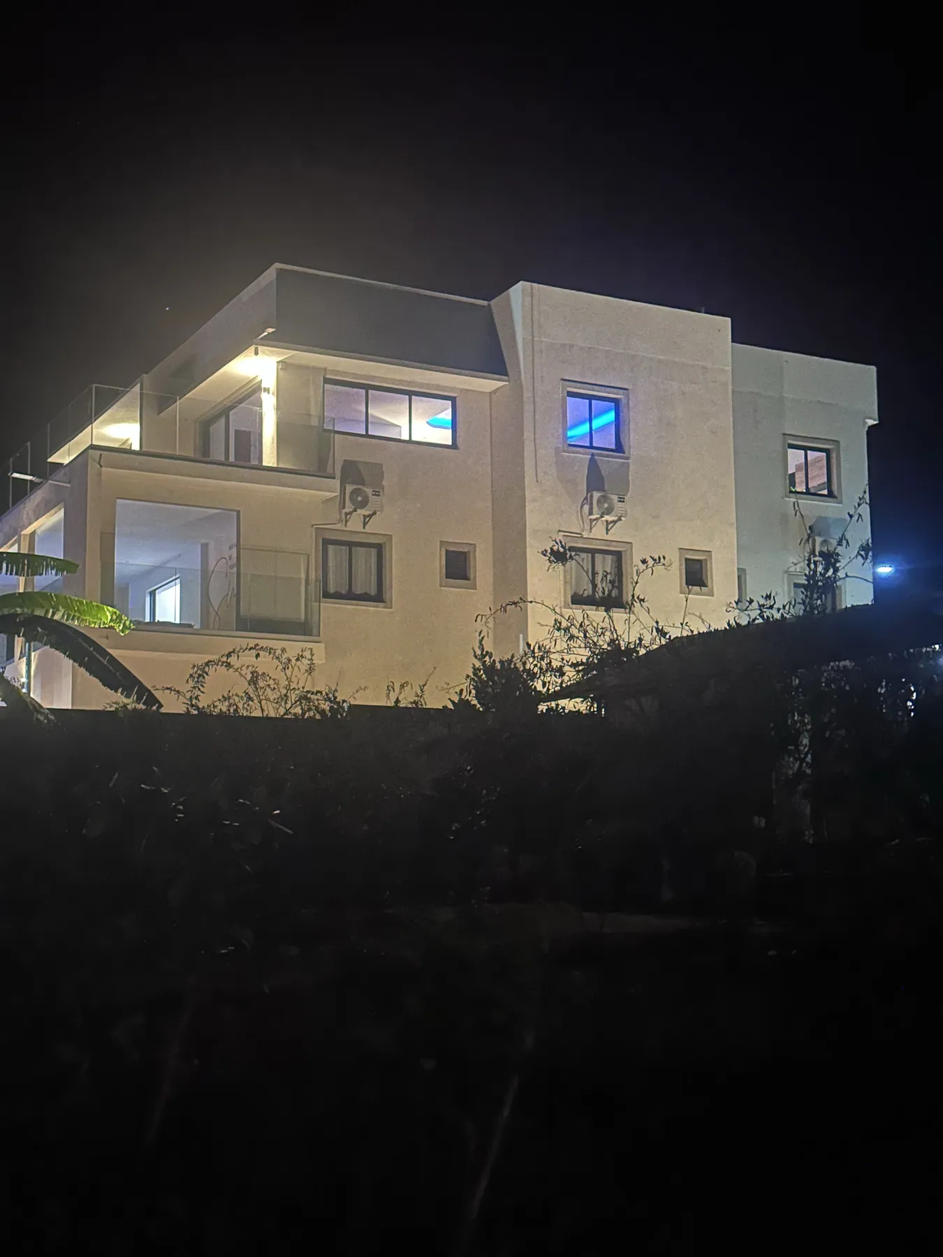 AM Résidence — l'hôtel illuminé